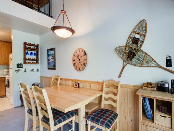 Lake Tahoe North Shore Home 978911