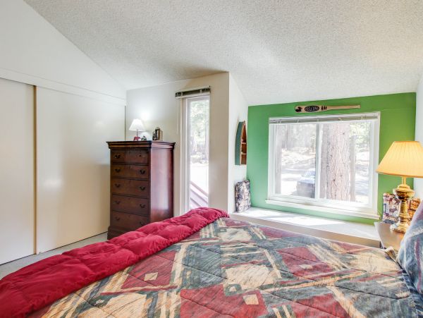 Lake Tahoe North Shore Home 978911