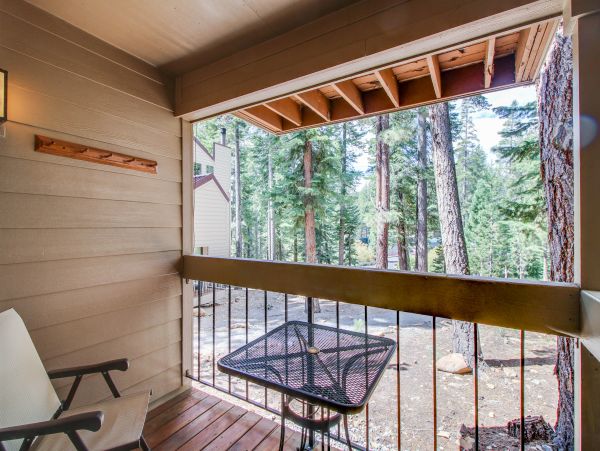 Lake Tahoe North Shore Home 978911