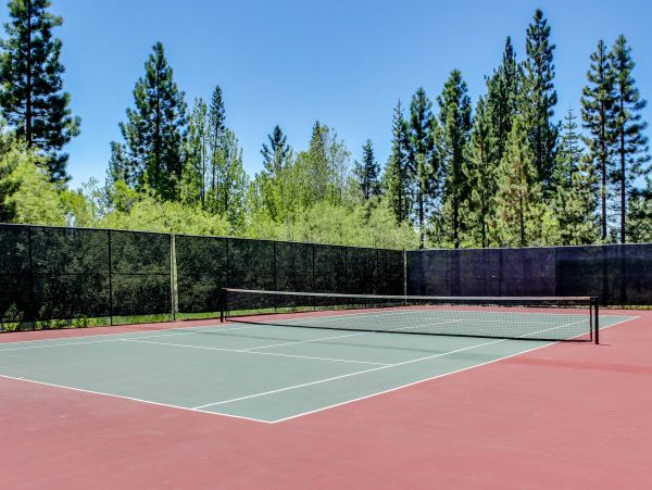 Lake Tahoe North Shore Home 978911