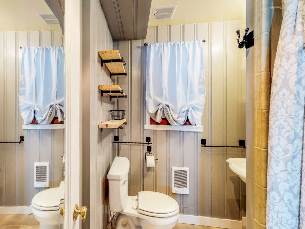 Lake Tahoe North Shore Home 978912