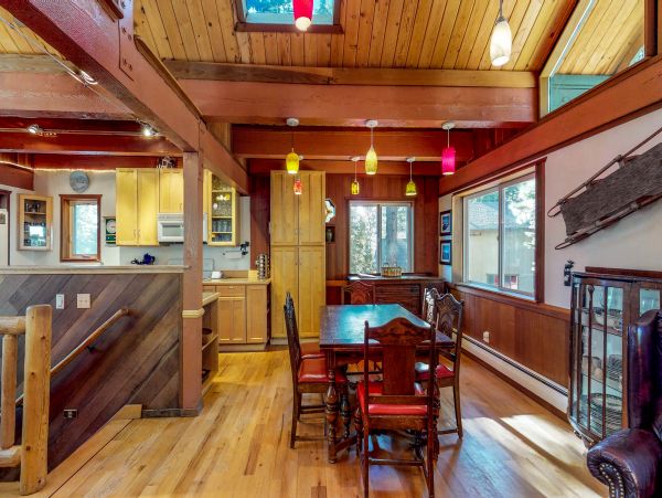 Lake Tahoe North Shore Home 978913