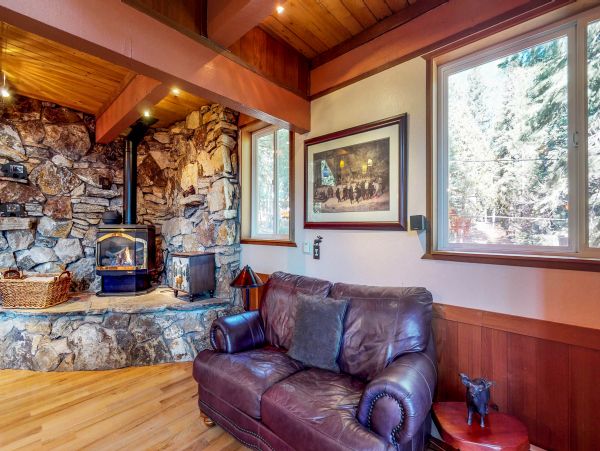 Lake Tahoe North Shore Home 978913