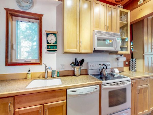 Lake Tahoe North Shore Home 978913