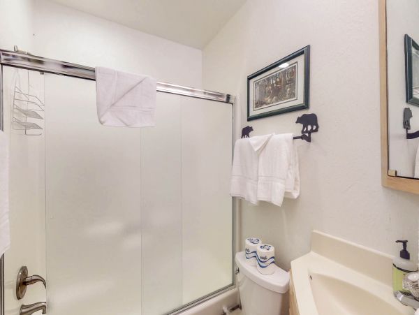 Lake Tahoe North Shore Home 978913