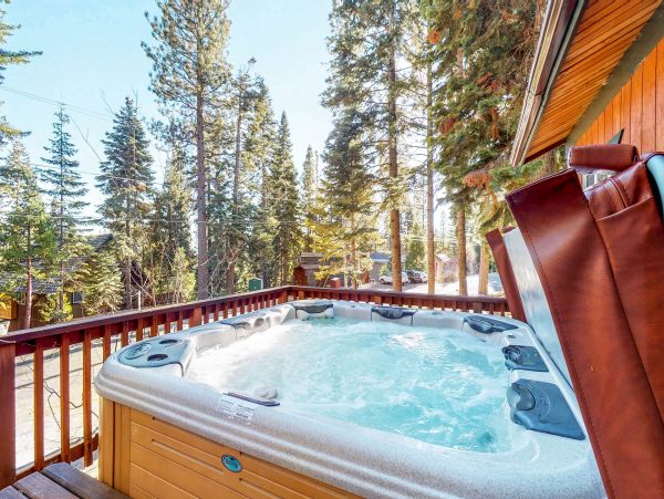 Lake Tahoe North Shore Home 978913