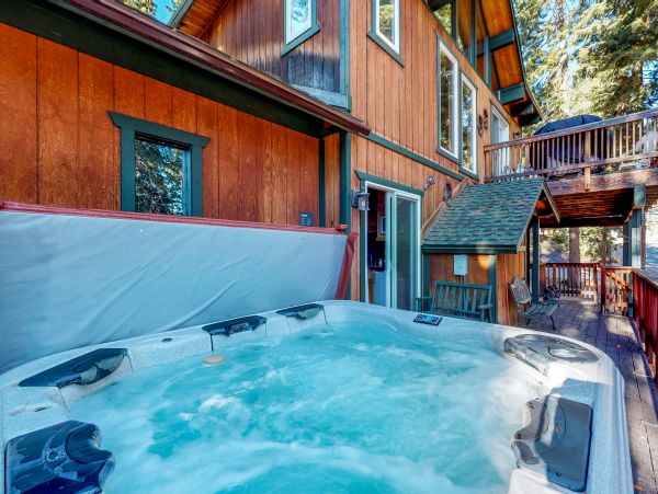Lake Tahoe North Shore Home 978913