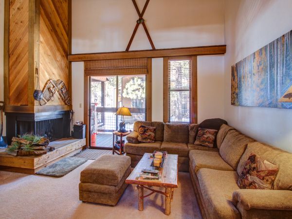 Lake Tahoe North Shore Home 978914