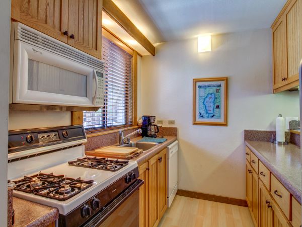 Lake Tahoe North Shore Home 978914