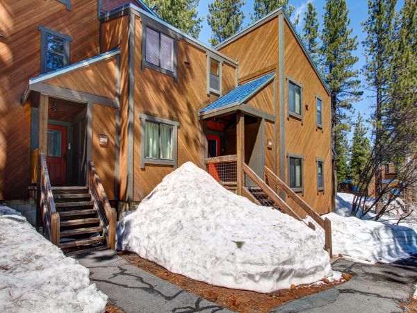 Lake Tahoe North Shore Home 978914