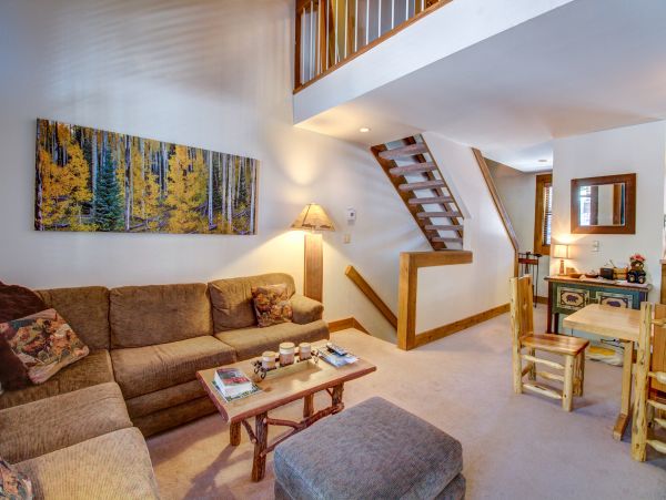 Lake Tahoe North Shore Home 978914