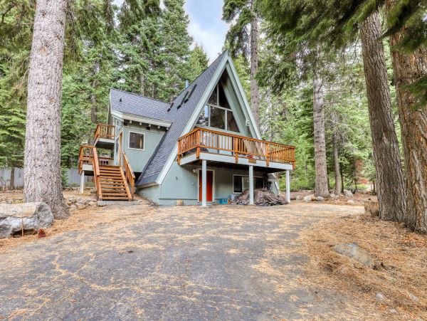 Lake Tahoe North Shore Home 978915