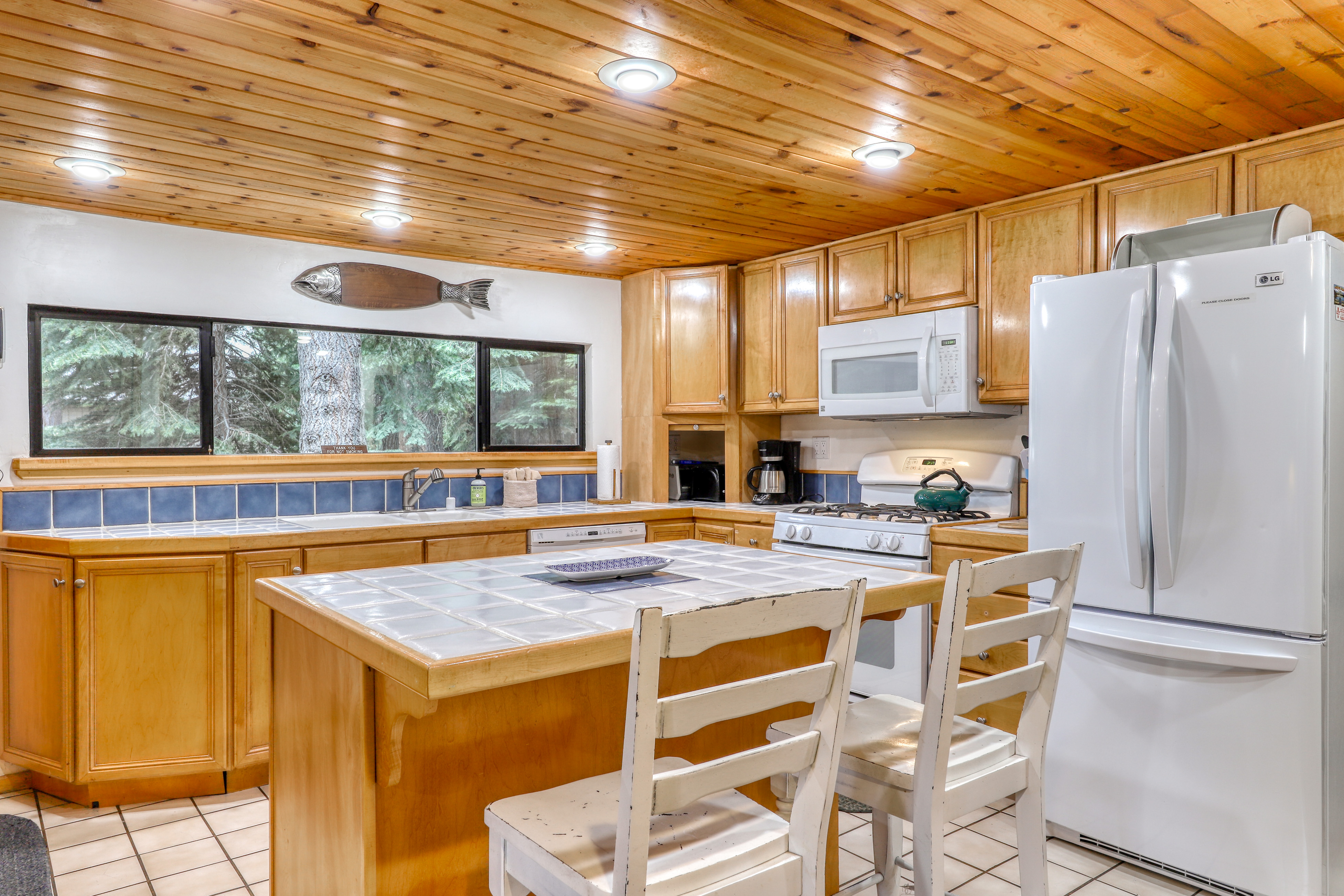 Lake Tahoe North Shore Home 978915