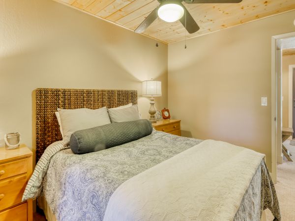 Lake Tahoe North Shore Home 978916