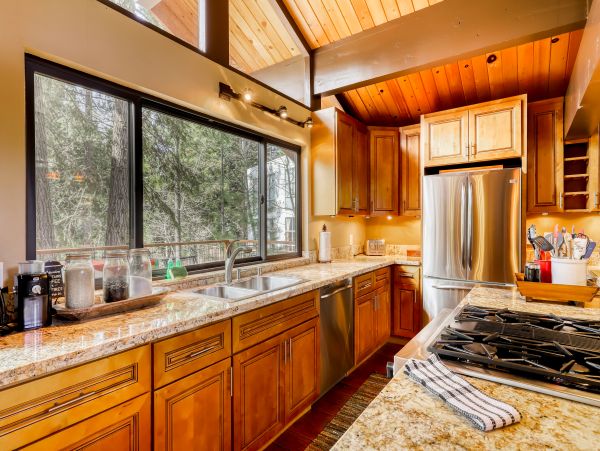 Lake Tahoe North Shore Home 978916
