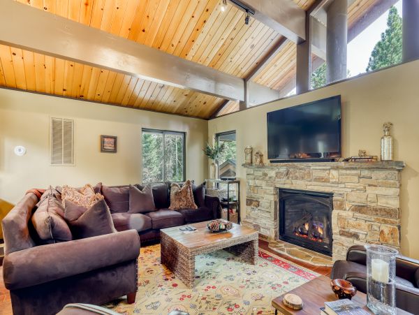 Lake Tahoe North Shore Home 978916