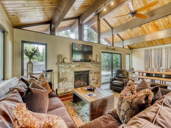 Lake Tahoe North Shore Home 978916