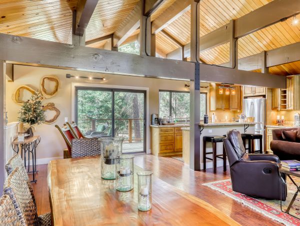 Lake Tahoe North Shore Home 978916
