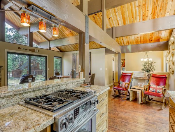Lake Tahoe North Shore Home 978916