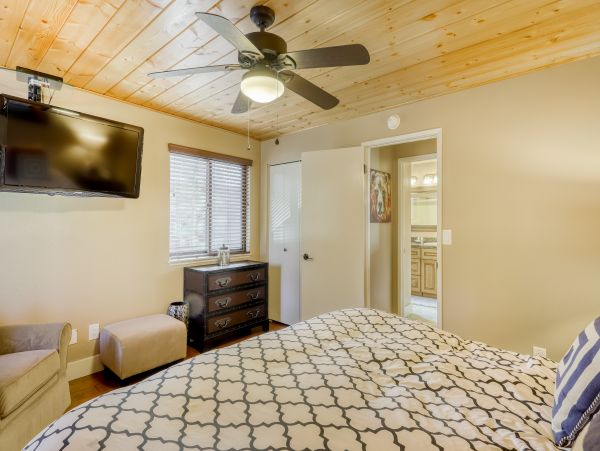 Lake Tahoe North Shore Home 978916