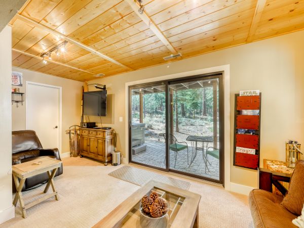 Lake Tahoe North Shore Home 978916