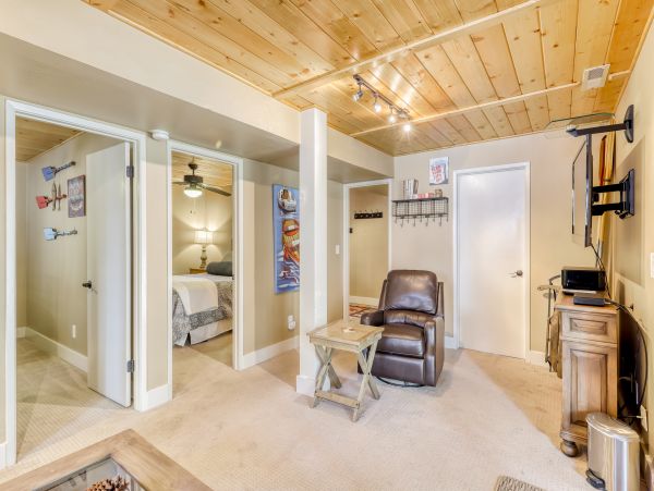 Lake Tahoe North Shore Home 978916