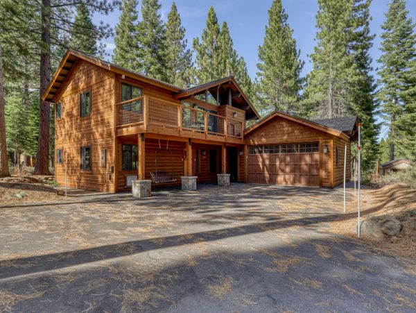 Lake Tahoe North Shore Home 978916