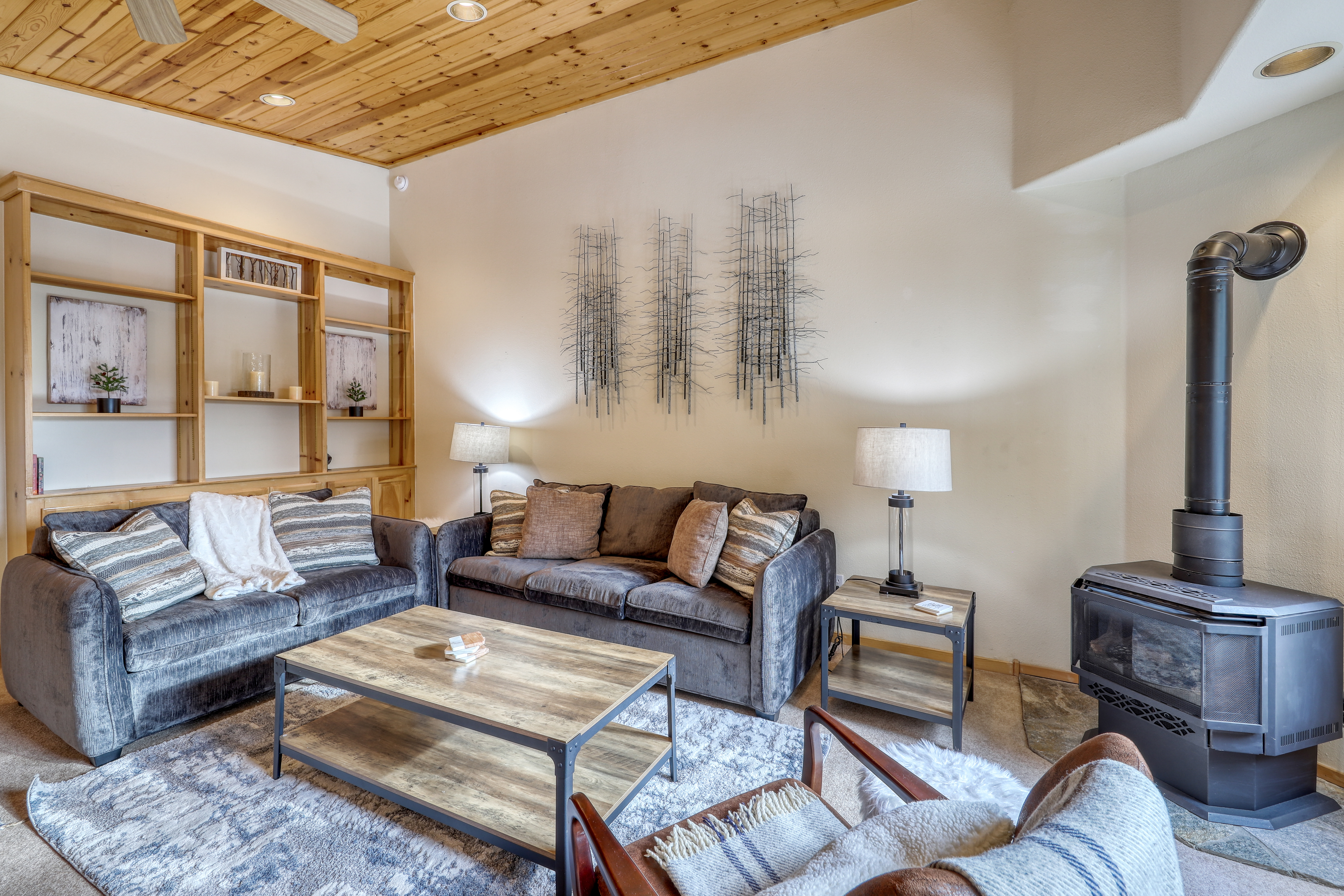 Lake Tahoe North Shore Home 978917