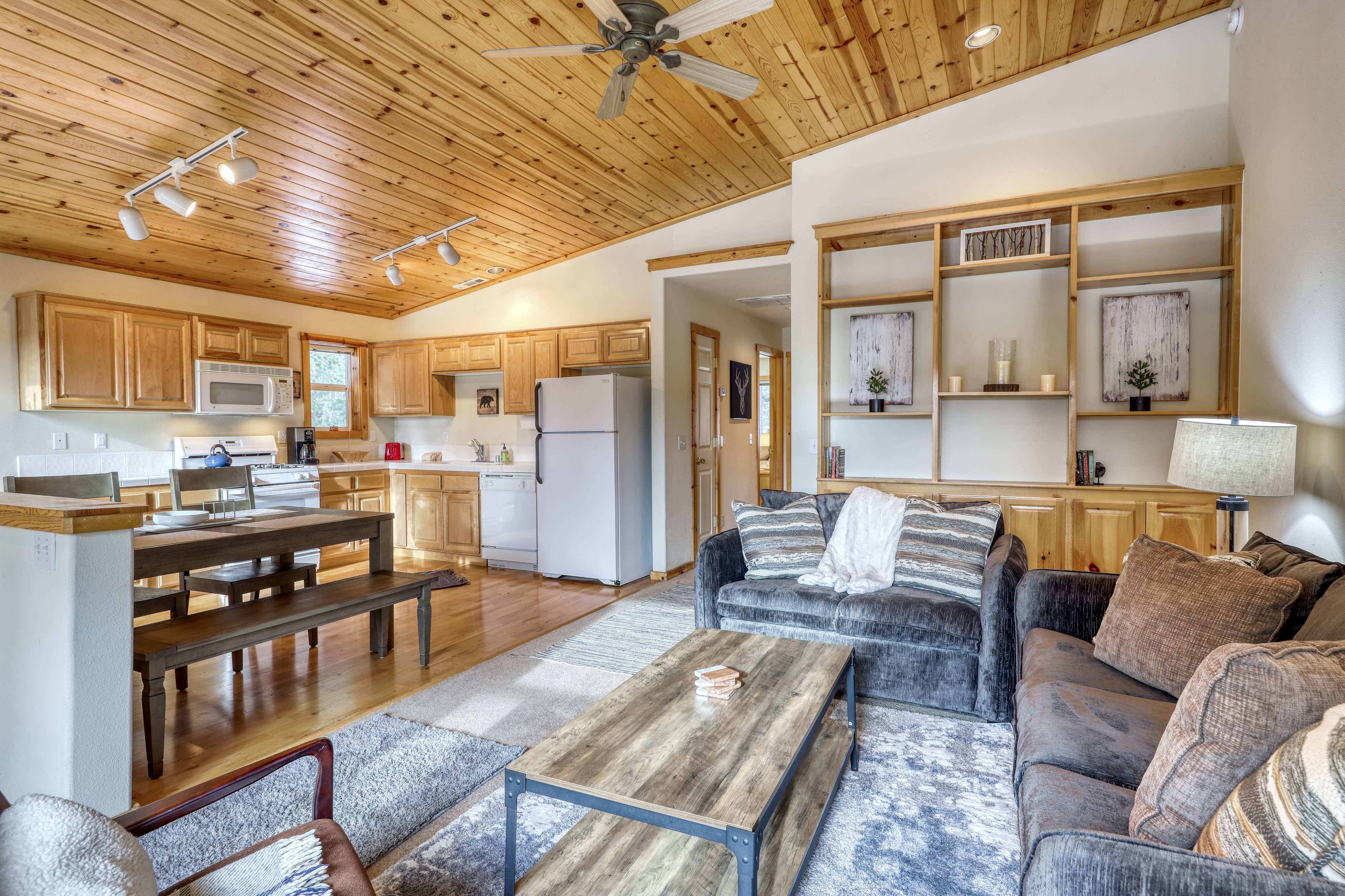 Lake Tahoe North Shore Home 978917