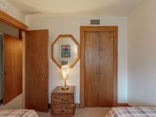 Lake Tahoe North Shore Home 978918