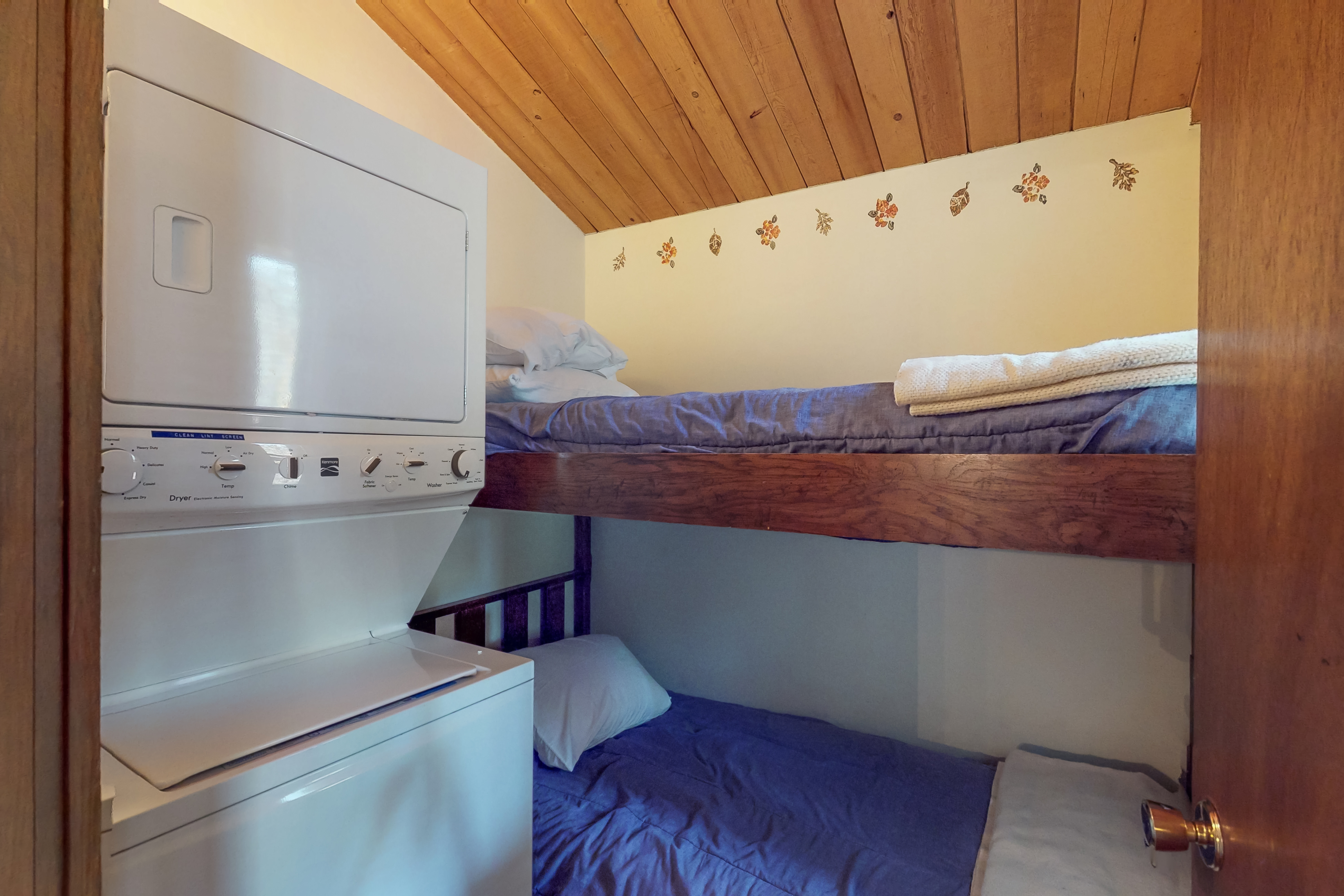 Lake Tahoe North Shore Home 978918