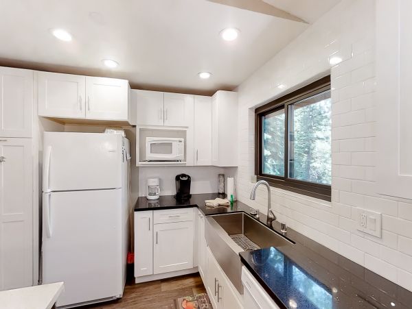 Lake Tahoe North Shore Home 978919