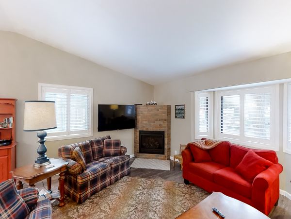 Lake Tahoe North Shore Home 978919