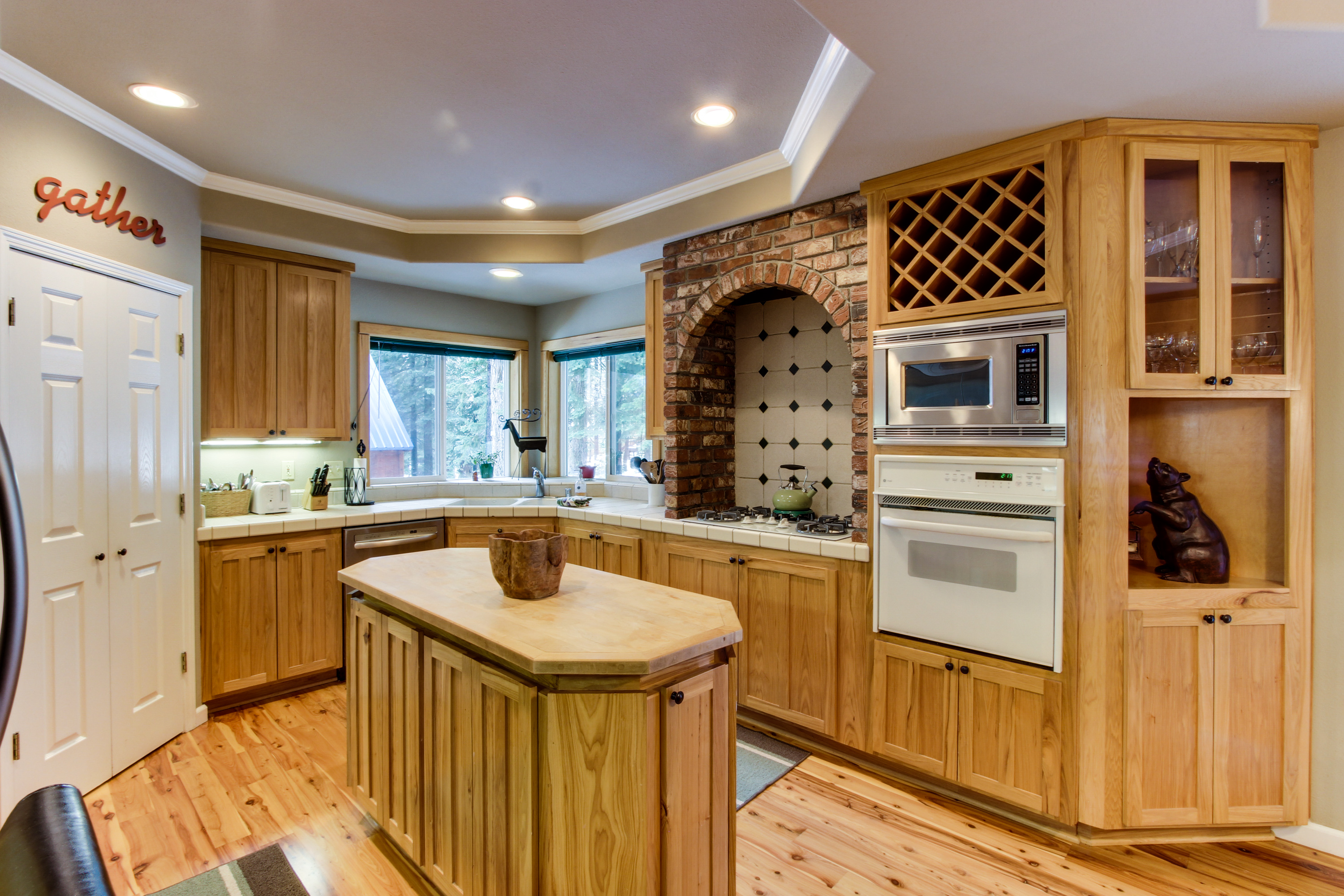 Lake Tahoe North Shore Home 978920