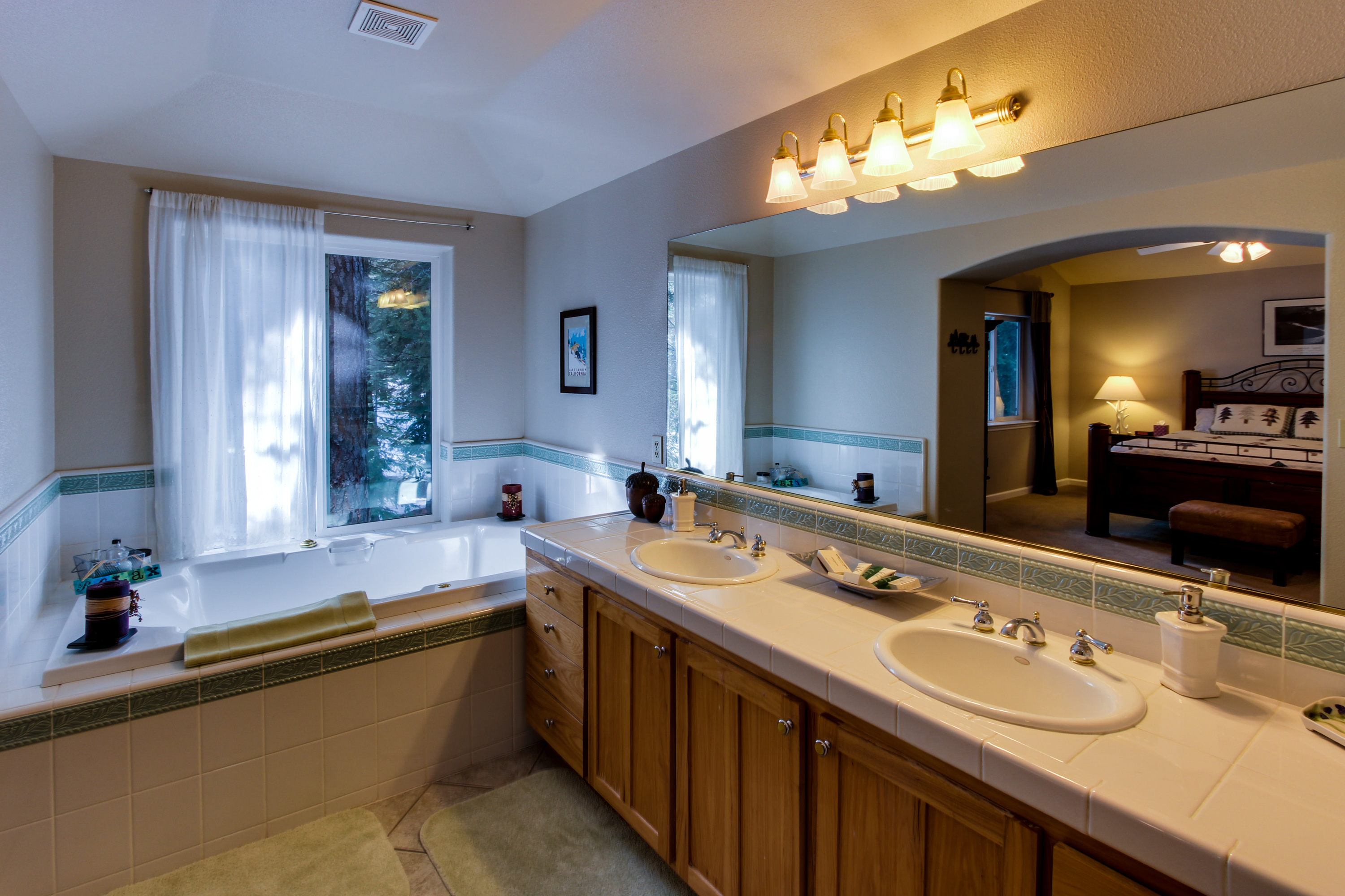 Lake Tahoe North Shore Home 978920