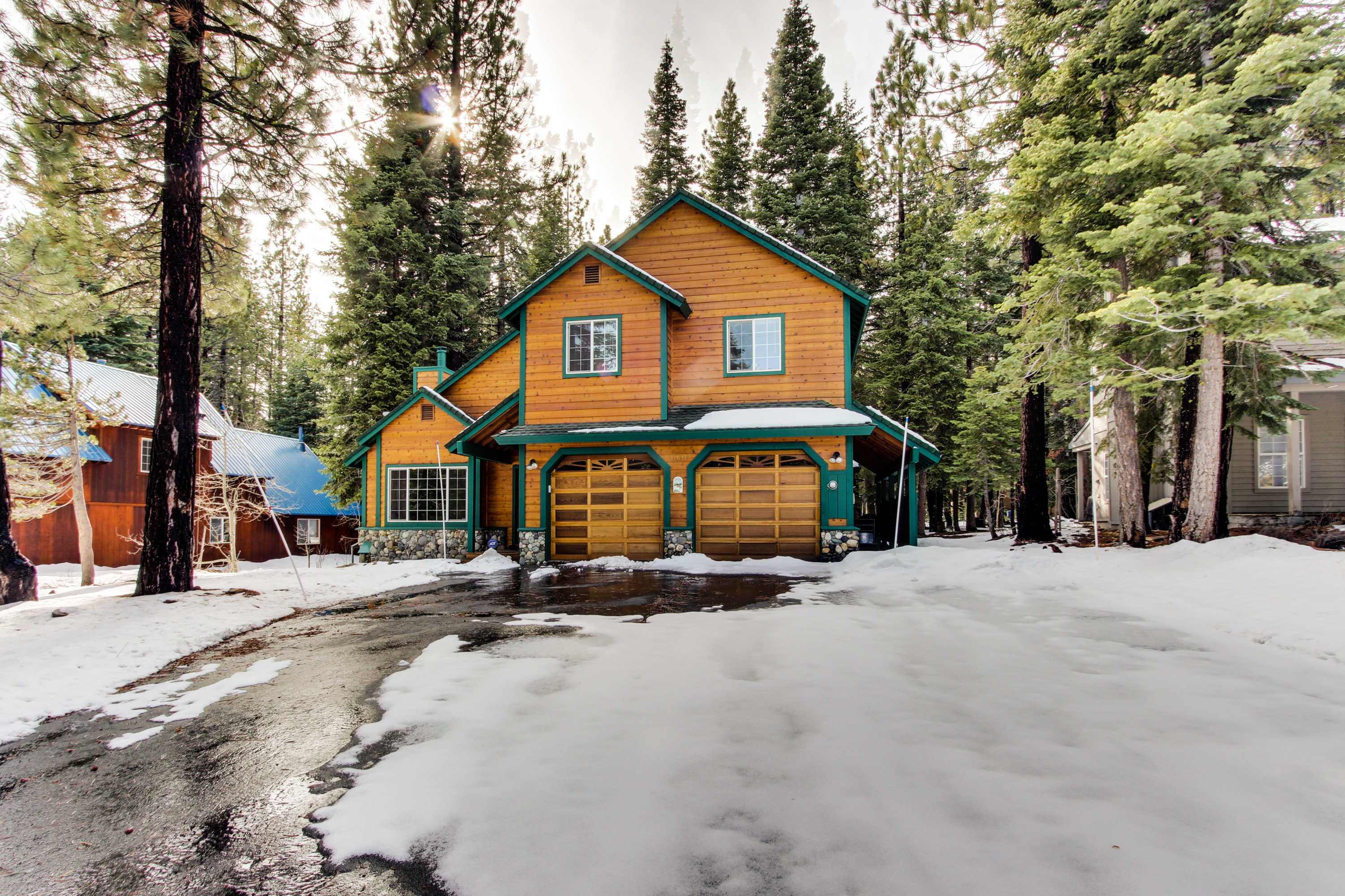 Lake Tahoe North Shore Home 978920