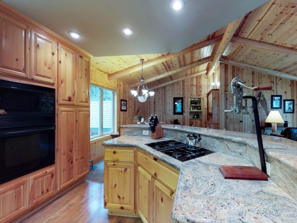 Lake Tahoe North Shore Home 978921