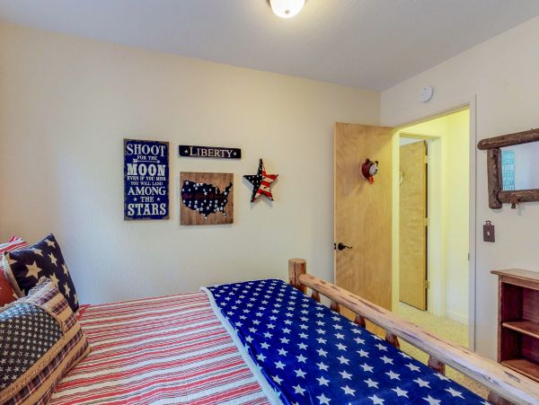 Lake Tahoe North Shore Home 978922