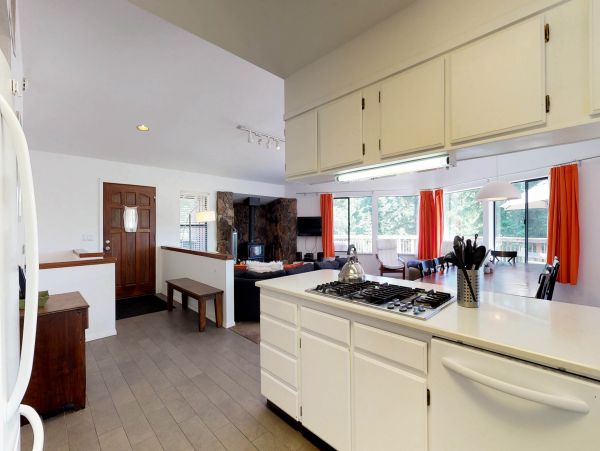 Lake Tahoe North Shore Home 978923