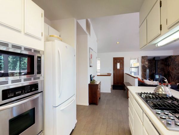 Lake Tahoe North Shore Home 978923
