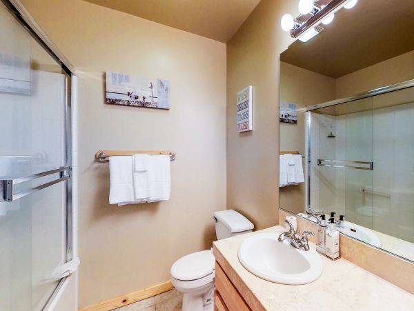Lake Tahoe North Shore Home 978924