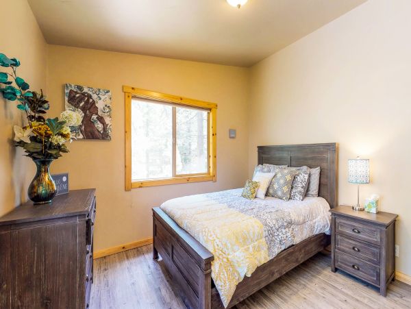 Lake Tahoe North Shore Home 978924