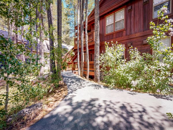 Lake Tahoe North Shore Home 978924