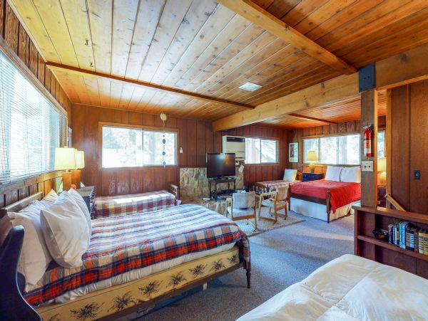 Lake Tahoe North Shore Home 978925