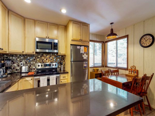 Lake Tahoe North Shore Home 978925