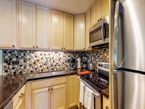 Lake Tahoe North Shore Home 978925