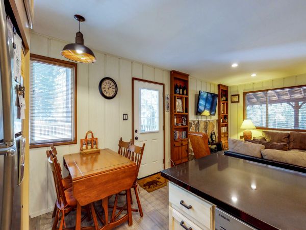 Lake Tahoe North Shore Home 978925
