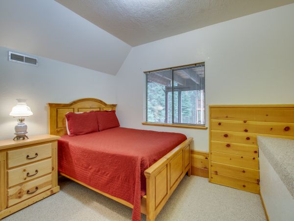 Lake Tahoe North Shore Home 978926
