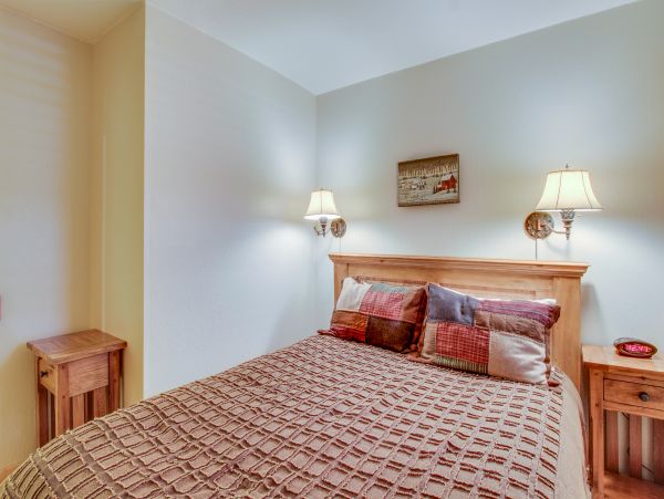 Lake Tahoe North Shore Home 978927