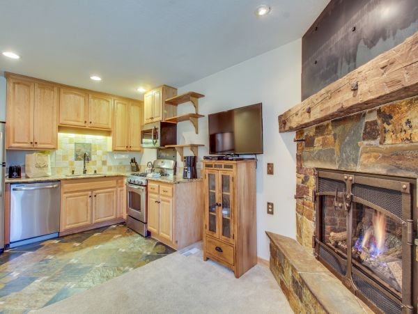 Lake Tahoe North Shore Home 978927
